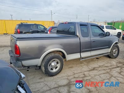 Trzecie zdjęcie samochodu z tyłu: 2002 FORD F150 VIN:2FTRX17L52CA13413 - miniatura