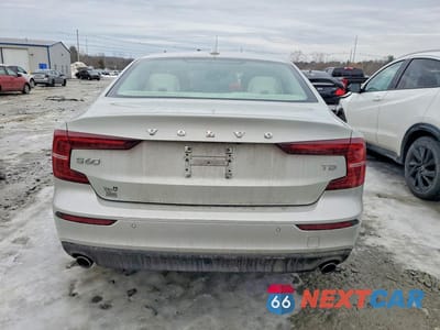 Zdjęcie 6 z 12 samochodu: 2020 VOLVO S60 T5 MOMENTUM VIN:7JR102FK9LG063801 - miniatura