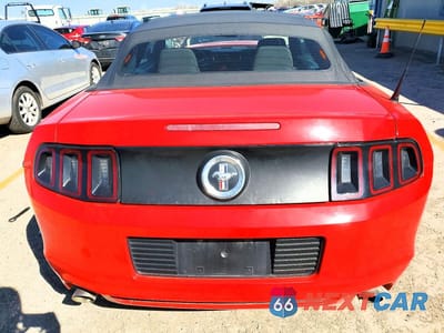 Zdjęcie 6 z 12 samochodu: 2014 FORD MUSTANG VIN:1ZVBP8EM8E5205975 - miniatura