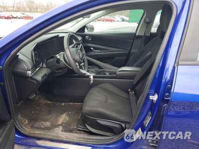 Zdjęcie 7 z 11 samochodu: 2024 HYUNDAI ELANTRA HYBRID BLUE VIN:KMHLM4DJ0RU104453 - miniatura