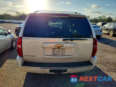 Zdjęcie 6 z 13 samochodu: 2013 CHEVROLET TAHOE C1500 LTZ VIN:1GNSCCE09DR261162 - miniatura