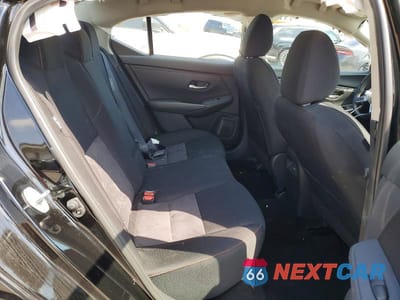 Zdjęcie 10 z 12 samochodu: 2025 NISSAN SENTRA SR VIN:3N1AB8DV2SY293589 - miniatura