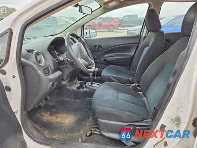 Zdjęcie 7 z 11 samochodu: 2019 NISSAN VERSA NOTE S VIN:3N1CE2CP7KL355288 - miniatura
