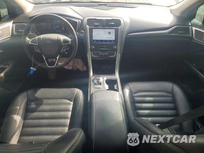 Zdjęcie 8 z 13 samochodu: 2020 FORD FUSION SEL VIN:3FA6P0CD9LR131068 - miniatura