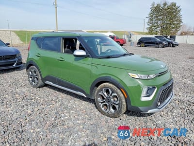 Czwarte zdjęcie samochodu z boku: 2020 KIA SOUL X-LINE VIN:KNDJ23AU3L7045026 - miniatura