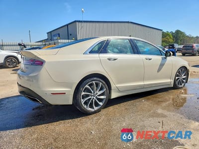 Trzecie zdjęcie samochodu z tyłu: 2018 LINCOLN MKZ HYBRID RESERVE VIN:3LN6L5MU6JR607609 - miniatura