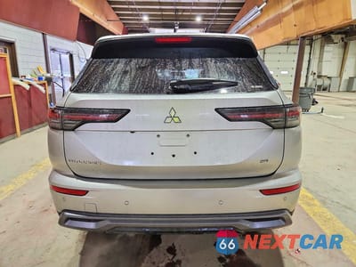 Zdjęcie 6 z 13 samochodu: 2025 MITSUBISHI OUTLANDER SE VIN:JA4J4VA86SZ048704 - miniatura
