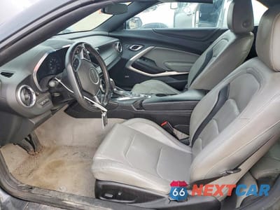 Zdjęcie 7 z 11 samochodu: 2017 CHEVROLET CAMARO LT VIN:1G1FD3DSXH0201971 - miniatura