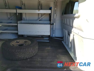 Zdjęcie 10 z 12 samochodu: 2016 CHEVROLET EXPRESS G2500 VIN:1GCWGAFF8G1175110 - miniatura