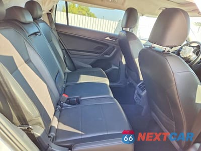 Zdjęcie 11 z 13 samochodu: 2020 VOLKSWAGEN TIGUAN SE VIN:3VV2B7AX7LM064398 - miniatura