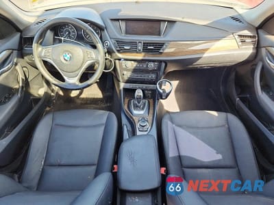 Zdjęcie 8 z 13 samochodu: 2014 BMW X1 SDRIVE28I VIN:WBAVM1C59EVW56454 - miniatura