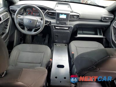 Zdjęcie 8 z 13 samochodu: 2023 FORD EXPLORER POLICE INTERCEPTOR VIN:1FM5K8AW5PNA02286 - miniatura