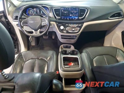 Zdjęcie 8 z 13 samochodu: 2021 CHRYSLER PACIFICA TOURING L VIN:2C4RC1BG4MR565460 - miniatura