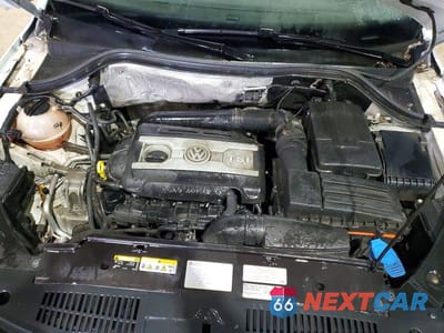 Zdjęcie 12 z 13 samochodu: 2016 VOLKSWAGEN TIGUAN S VIN:WVGBV7AX5GW576815 - miniatura