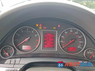 Zdjęcie 9 z 11 samochodu: 2004 AUDI A4 1.8T VIN:WAUJC68EX4A217230 - miniatura