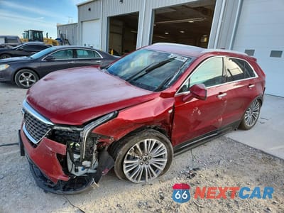 2024 CADILLAC XT4 PREMIUM LUXURY 1GYFZDR41RF167839 - główne zdjęcie licytacji z USA - miniatura