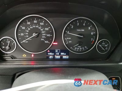 Zdjęcie 9 z 13 samochodu: 2014 BMW 335 XI VIN:WBA3B9G54ENR79431 - miniatura