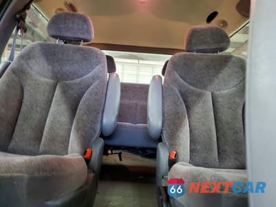 Zdjęcie 10 z 12 samochodu: 2000 DODGE GRAND CARAVAN VIN:2B4GP44R2YR585494 - miniatura