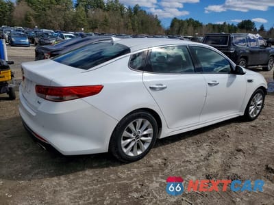 Trzecie zdjęcie samochodu z tyłu: 2018 KIA OPTIMA EX VIN:5XXGU4L34JG257291 - miniatura