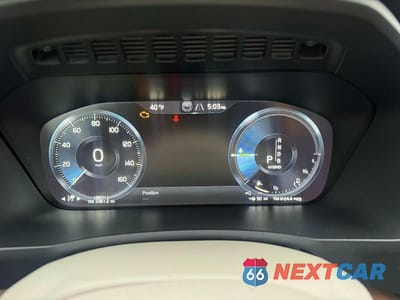 Zdjęcie 11 z 14 samochodu: 2016 VOLVO XC90 T8 VIN:YV4BC0PL9G1048520 - miniatura