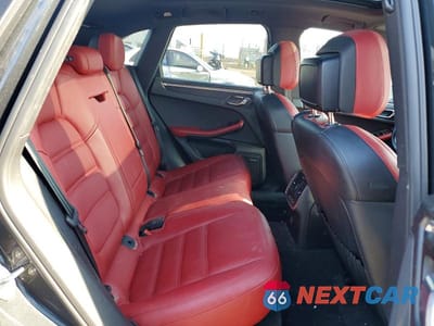 Zdjęcie 10 z 12 samochodu: 2017 PORSCHE MACAN GTS VIN:WP1AG2A55HLB54704 - miniatura
