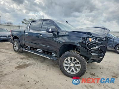 Czwarte zdjęcie samochodu z boku: 2021 CHEVROLET SILVERADO K1500 HIGH COUNTRY VIN:1GCUYHED5MZ345403 - miniatura