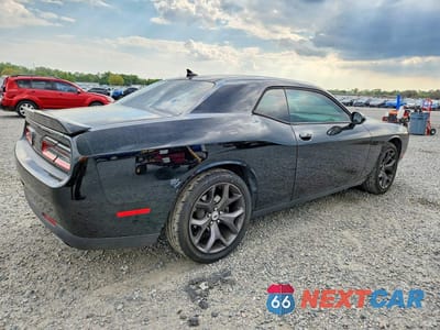 Trzecie zdjęcie samochodu z tyłu: 2019 DODGE CHALLENGER SXT VIN:2C3CDZAG3KH503669 - miniatura