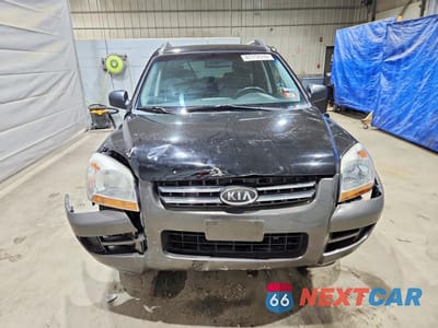 Piąte zdjęcie samochodu w środku: 2007 KIA SPORTAGE LX VIN:KNDJE723777430227 - miniatura