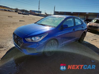 2018 HYUNDAI ACCENT SE 3KPC24A35JE025864 - główne zdjęcie licytacji z USA - miniatura