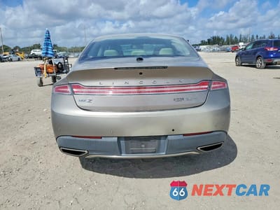 Zdjęcie 6 z 13 samochodu: 2019 LINCOLN MKZ VIN:3LN6L5A98KR619133 - miniatura