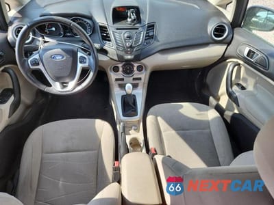 Zdjęcie 8 z 13 samochodu: 2015 FORD FIESTA SE VIN:3FADP4BJ0FM152401 - miniatura