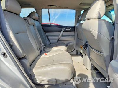 Zdjęcie 11 z 13 samochodu: 2010 TOYOTA HIGHLANDER SE VIN:5TDJK3EHXAS040440 - miniatura