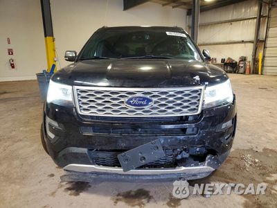 Piąte zdjęcie samochodu w środku: 2017 FORD EXPLORER PLATINUM VIN:1FM5K8HTXHGE31781 - miniatura