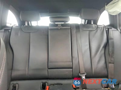 Zdjęcie 10 z 13 samochodu: 2018 BMW 330 XI VIN:WBA8K3C57JA024021 - miniatura