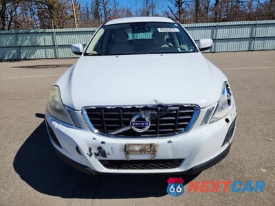 Piąte zdjęcie samochodu w środku: 2012 VOLVO XC60 3.2 VIN:YV4940DZ5C2311787 - miniatura