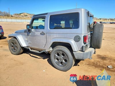 Drugie zdjęcie samochodu z przodu: 2014 JEEP WRANGLER SAHARA VIN:1C4AJWBG9EL175612 - miniatura