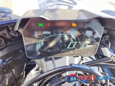 Zdjęcie 7 z 10 samochodu: 2025 YAMAHA YZFR7 VIN:JYARM38E9SA020897 - miniatura