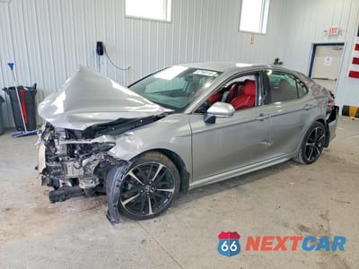 2019 TOYOTA CAMRY XSE 4T1B61HK7KU170088 - główne zdjęcie licytacji z USA - miniatura