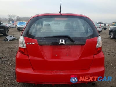 Zdjęcie 6 z 13 samochodu: 2013 HONDA FIT VIN:JHMGE8H35DC024973 - miniatura