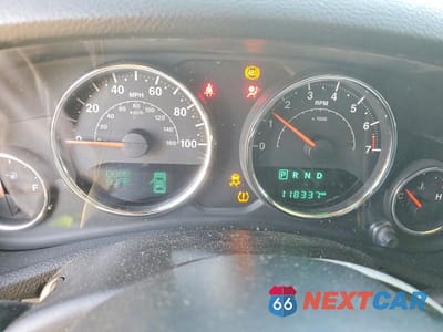Zdjęcie 9 z 12 samochodu: 2017 JEEP WRANGLER UNLIMITED SAHARA VIN:1C4BJWEG1HL700361 - miniatura