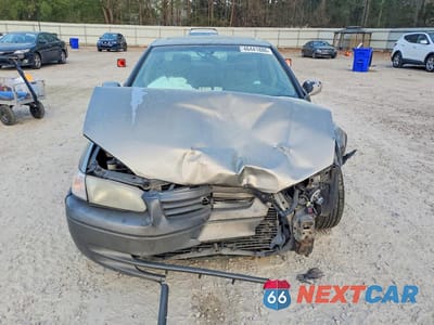 Piąte zdjęcie samochodu w środku: 1999 TOYOTA CAMRY XLE V6 VIN:JT2BF28K3X0173331 - miniatura