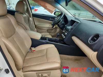 Zdjęcie 7 z 12 samochodu: 2013 NISSAN MAXIMA 3.5 S VIN:1N4AA5AP7DC809290 - miniatura