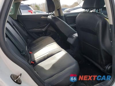 Zdjęcie 10 z 13 samochodu: 2019 VOLKSWAGEN JETTA SEL VIN:3VWE57BU0KM200390 - miniatura