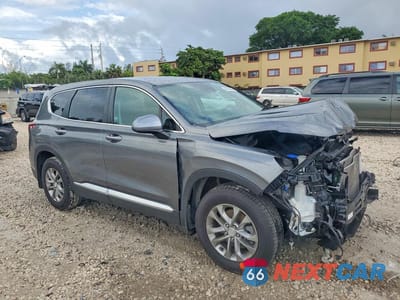 Czwarte zdjęcie samochodu z boku: 2020 HYUNDAI SANTA FE SE VIN:5NMS23AD8LH142266 - miniatura