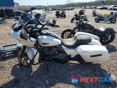 Trzecie zdjęcie samochodu z tyłu: 2024 HARLEY-DAVIDSON FLTRX VIN:1HD1KH71XRB633214 - miniatura