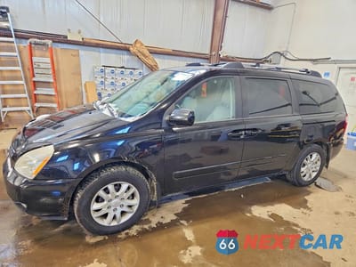 2008 KIA SEDONA LX KNDMB233186268934 - główne zdjęcie licytacji z USA - miniatura