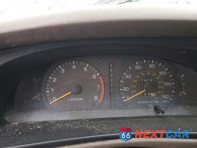 Zdjęcie 9 z 11 samochodu: 1996 TOYOTA CAMRY LE VIN:4T1BG12K8TU774224 - miniatura