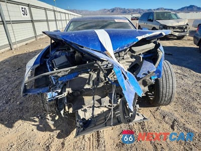 Piąte zdjęcie samochodu w środku: 2018 CHEVROLET CAMARO LT VIN:1G1FB1RS4J0189664 - miniatura