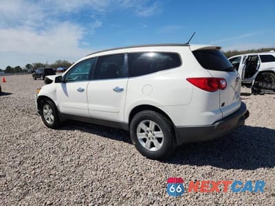 Drugie zdjęcie samochodu z przodu: 2011 CHEVROLET TRAVERSE LT VIN:1GNKRGED7BJ207573 - miniatura