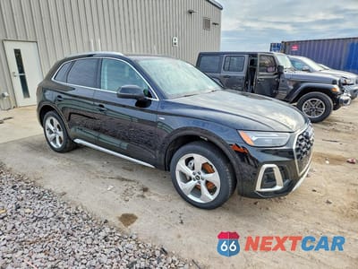 Czwarte zdjęcie samochodu z boku: 2022 AUDI Q5 PREMIUM PLUS 45 VIN:WA1EAAFY6N2027683 - miniatura